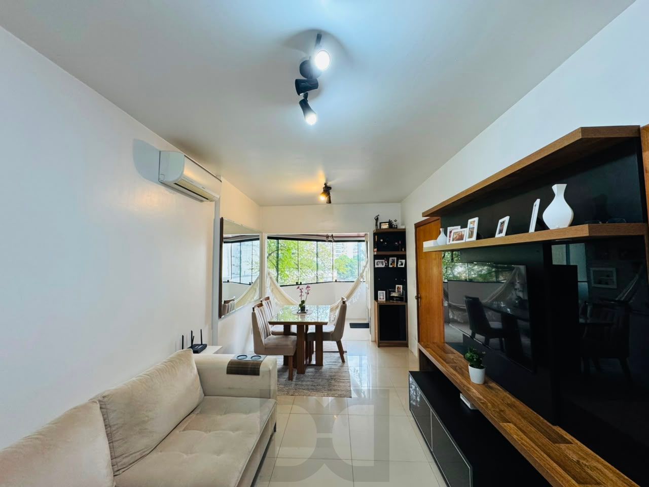 Apartamento de 2 Dormitórios no Jardim Botânico com Vista Panorâmica — foto 3