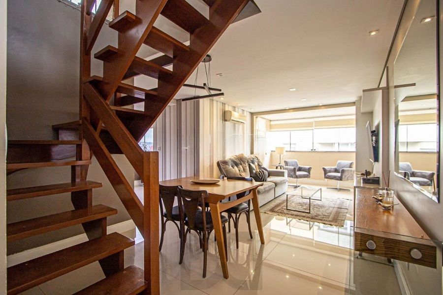 Cobertura com 229m² no Petrópolis — foto 2