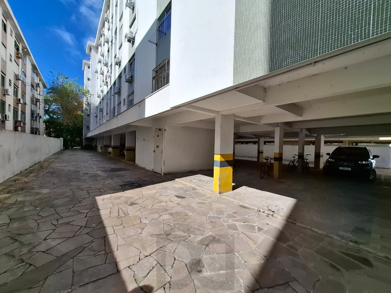 Apartamento à venda 2 quartos com vaga reformado na Cidade Baixa Porto Alegre — foto 26