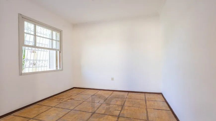 Casa Ampla com Pátio e Excelente Localização no Petrópolis — foto 16
