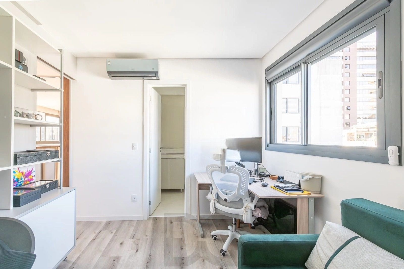 Apartamento Novo, Último Andar, 2 Suítes e a Poucos Passos do Parcão — foto 15