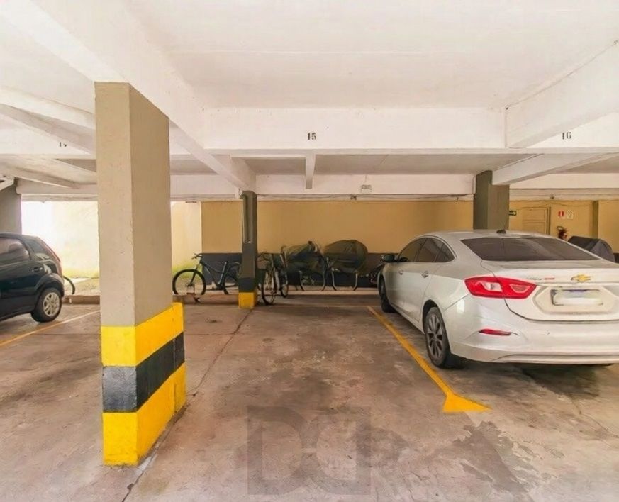Apartamento 2 quartos, 1 suite, no Bairro Cidade Baixa. Em frente a Redenção com elevador e vaga — foto 15