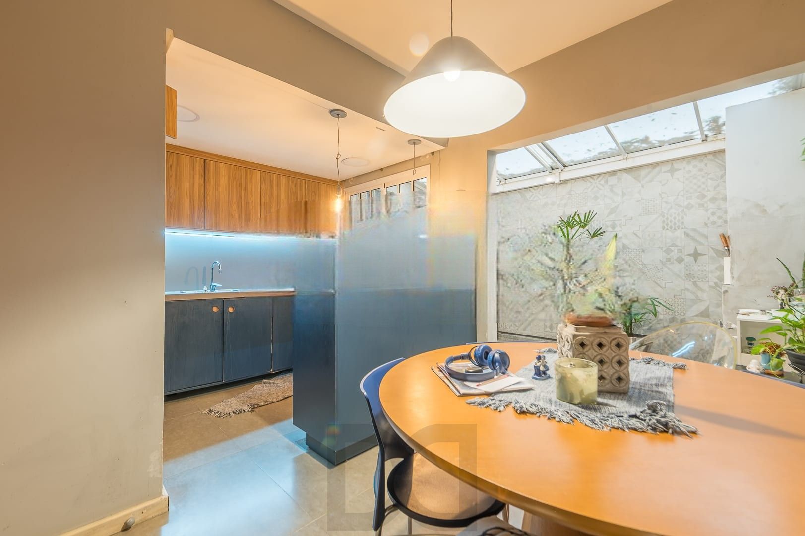 Linda casa de 3 pisos no Condomínio Mediterrâneo — foto 5