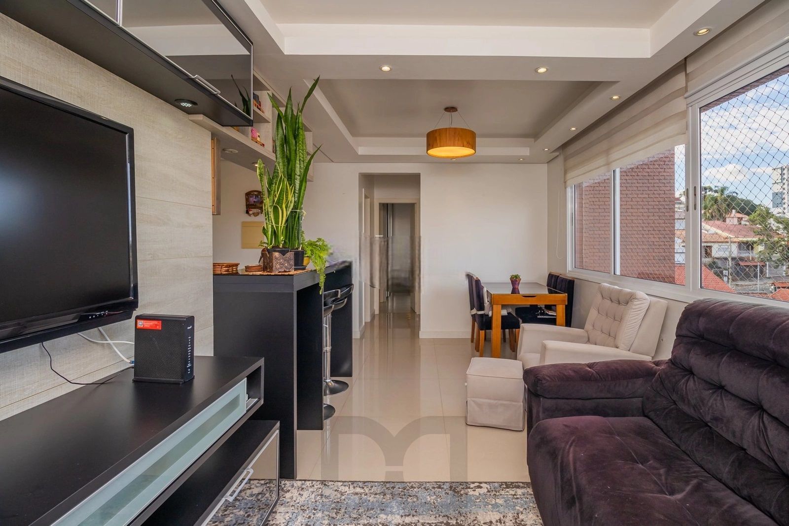 Apartamento 2 Dormitórios com Suíte e 2 Vagas no Jardim Botânico – Porto Alegre — foto 2