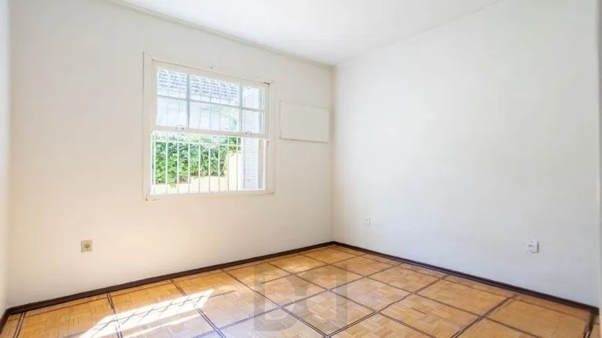 Casa Ampla com Pátio e Excelente Localização no Petrópolis — foto 17