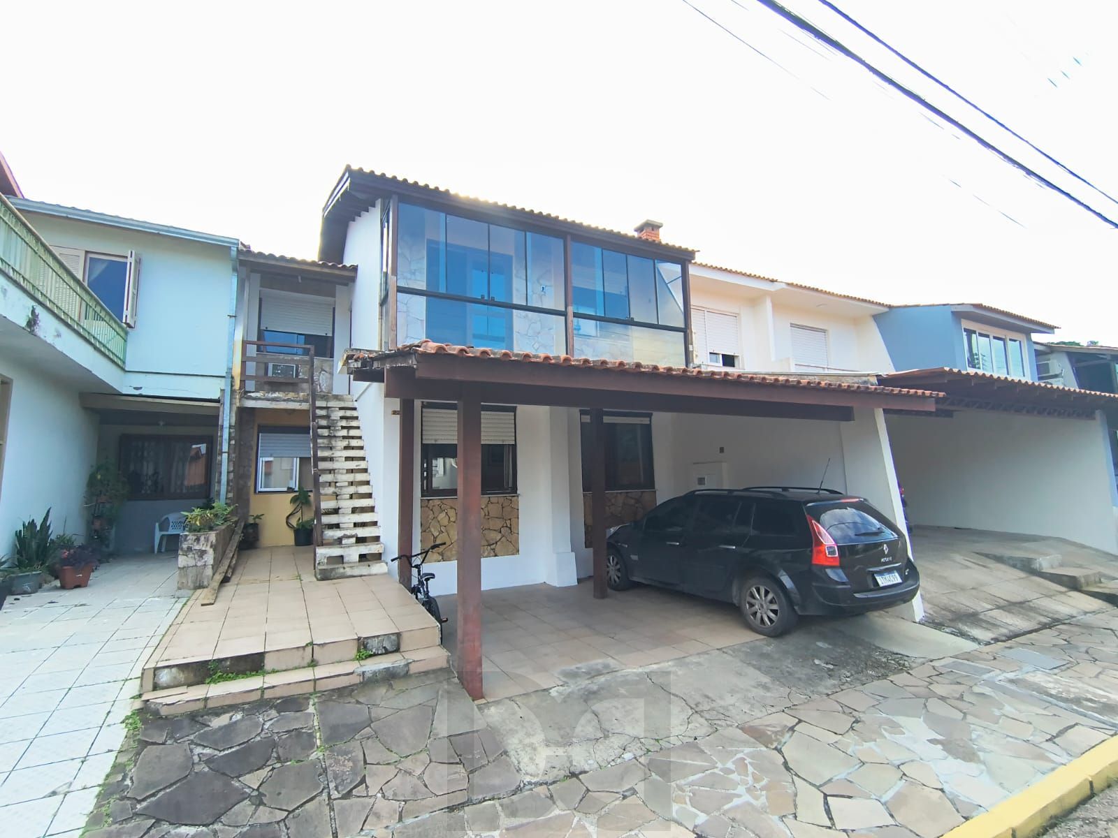 Sobrado 5 dorm em condominio com infra completa. — foto 2