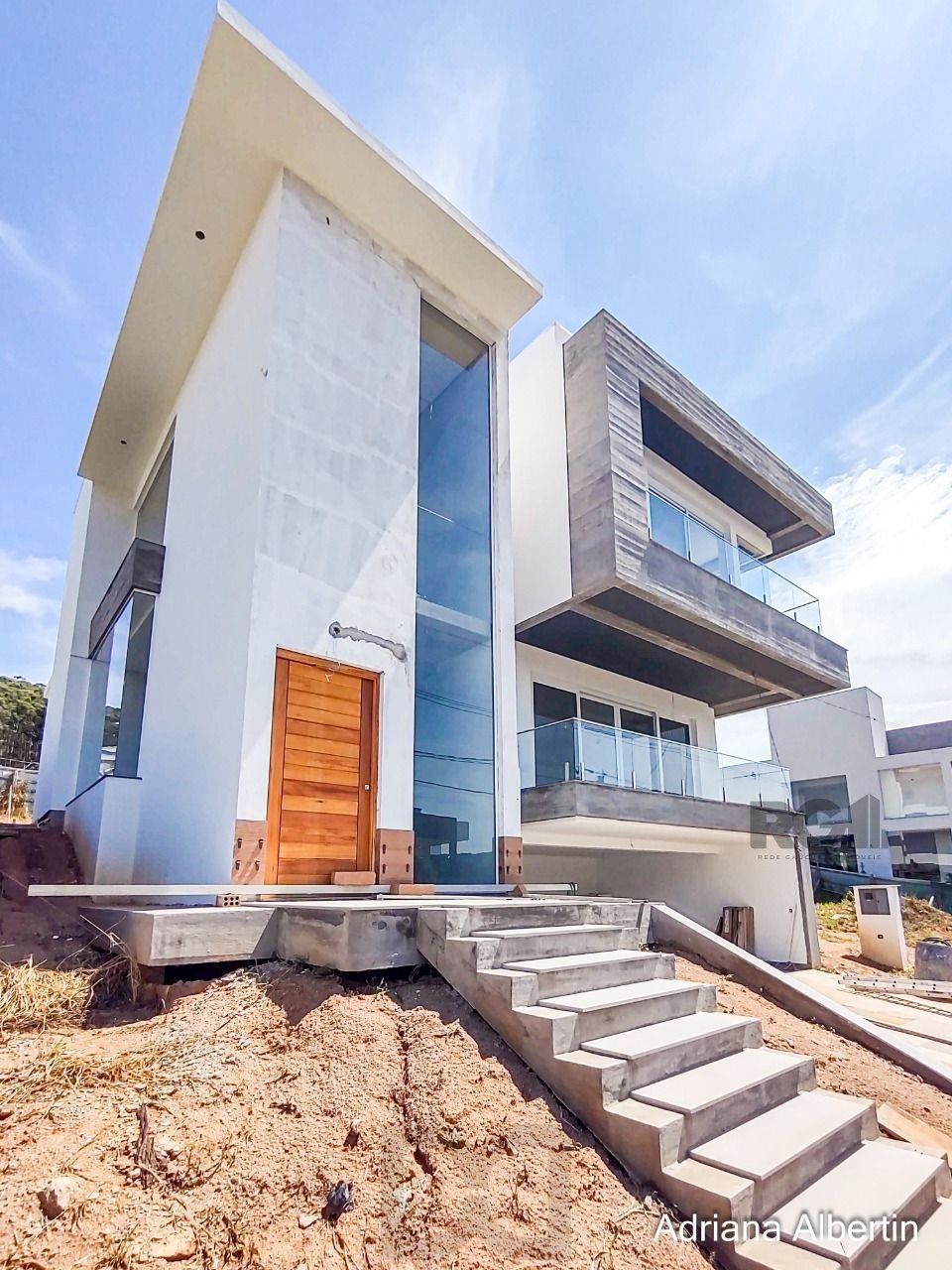 Casa com 303m² - 3 suítes - Alphaville Porto Alegre — foto 3