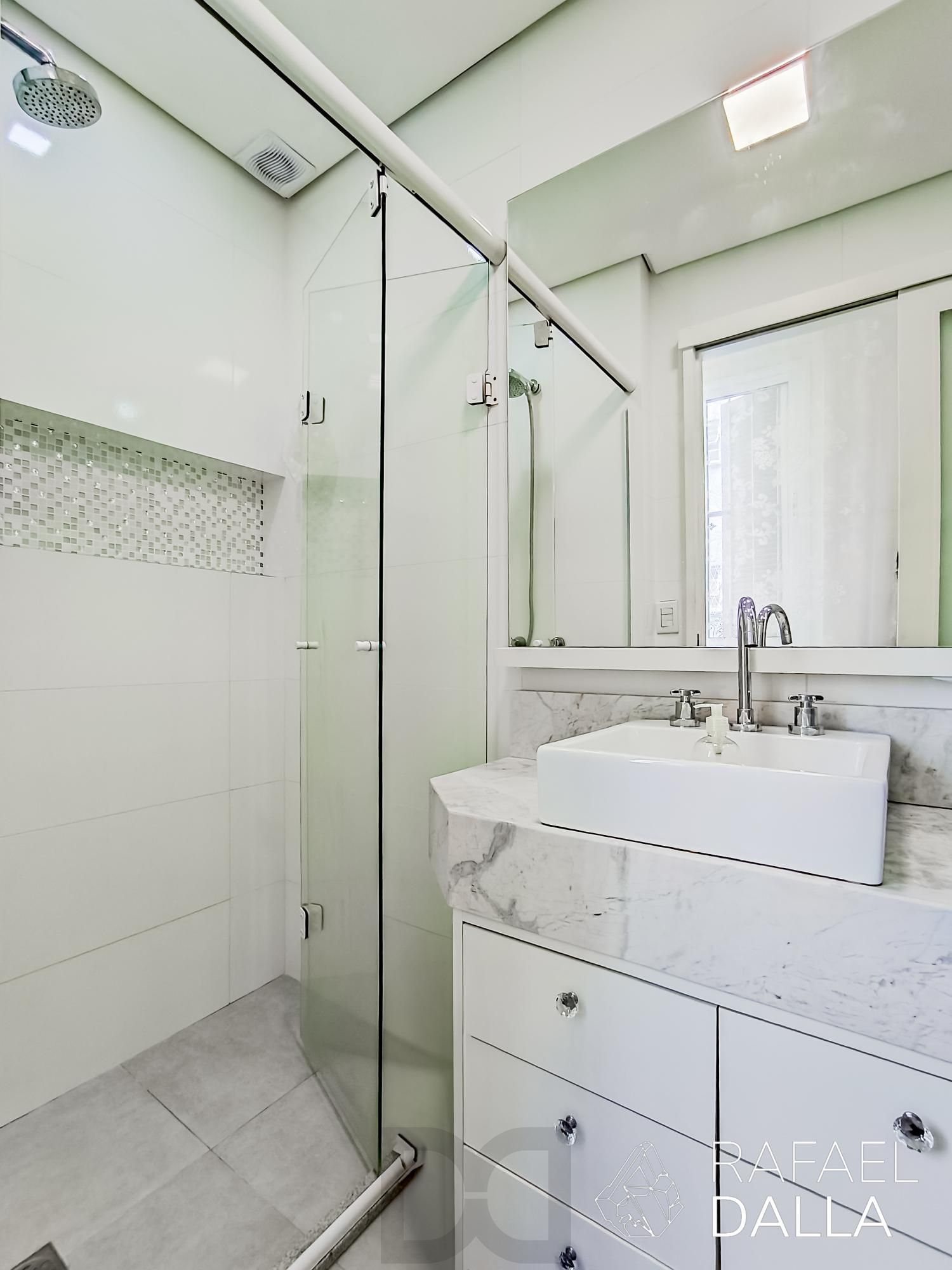 Casa com piscina e 5 vagas em frente ao Zaffari na Luiz Afonso — foto 22