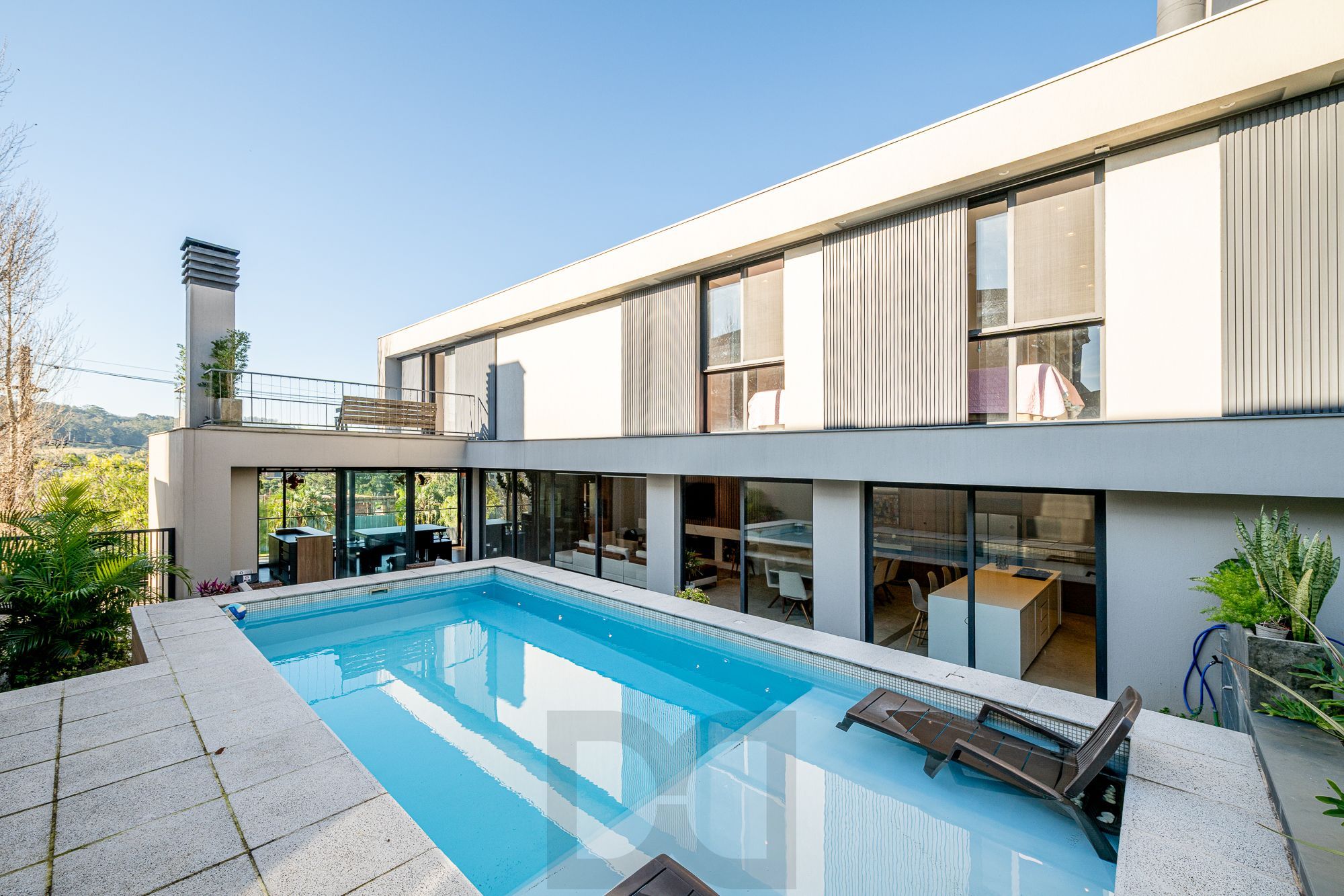 Casa ampla e aconchegante no Alphaville com piscina e segurança 24h — foto 36