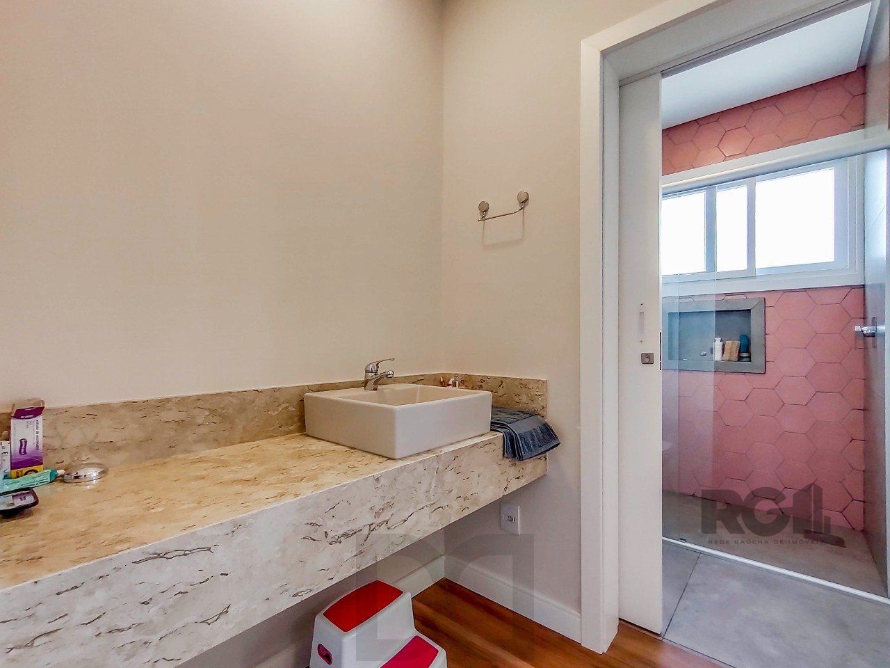 Casa com 284m² - em terreno de 566m² - Alphaville Porto Alegre — foto 40