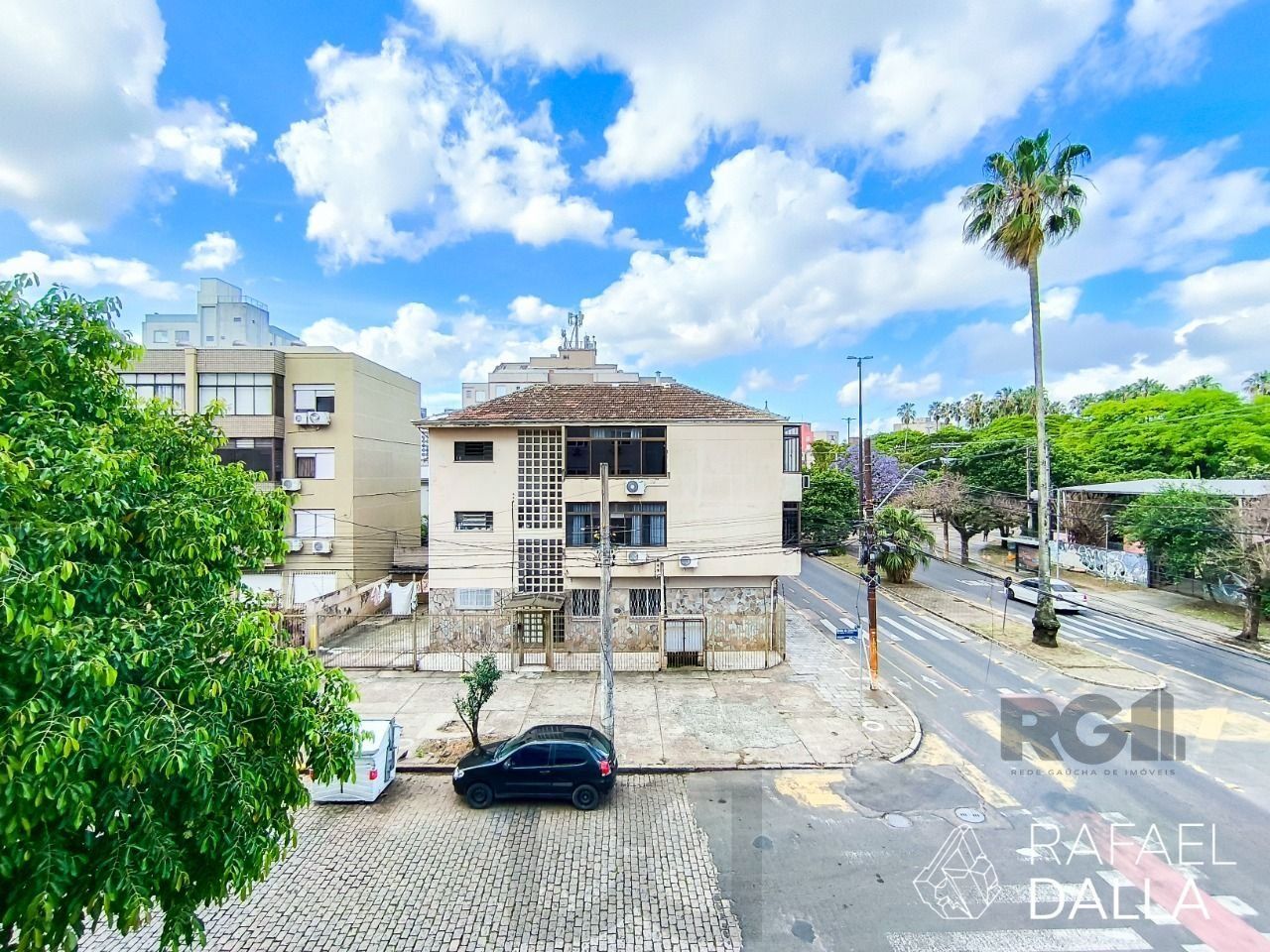 Na Rua Barão do Gravataí: Apartamento de 2 Dormitórios com Suíte e Churrasqueira, em estado de novo e LINDO, vaga de garagem. — foto 15