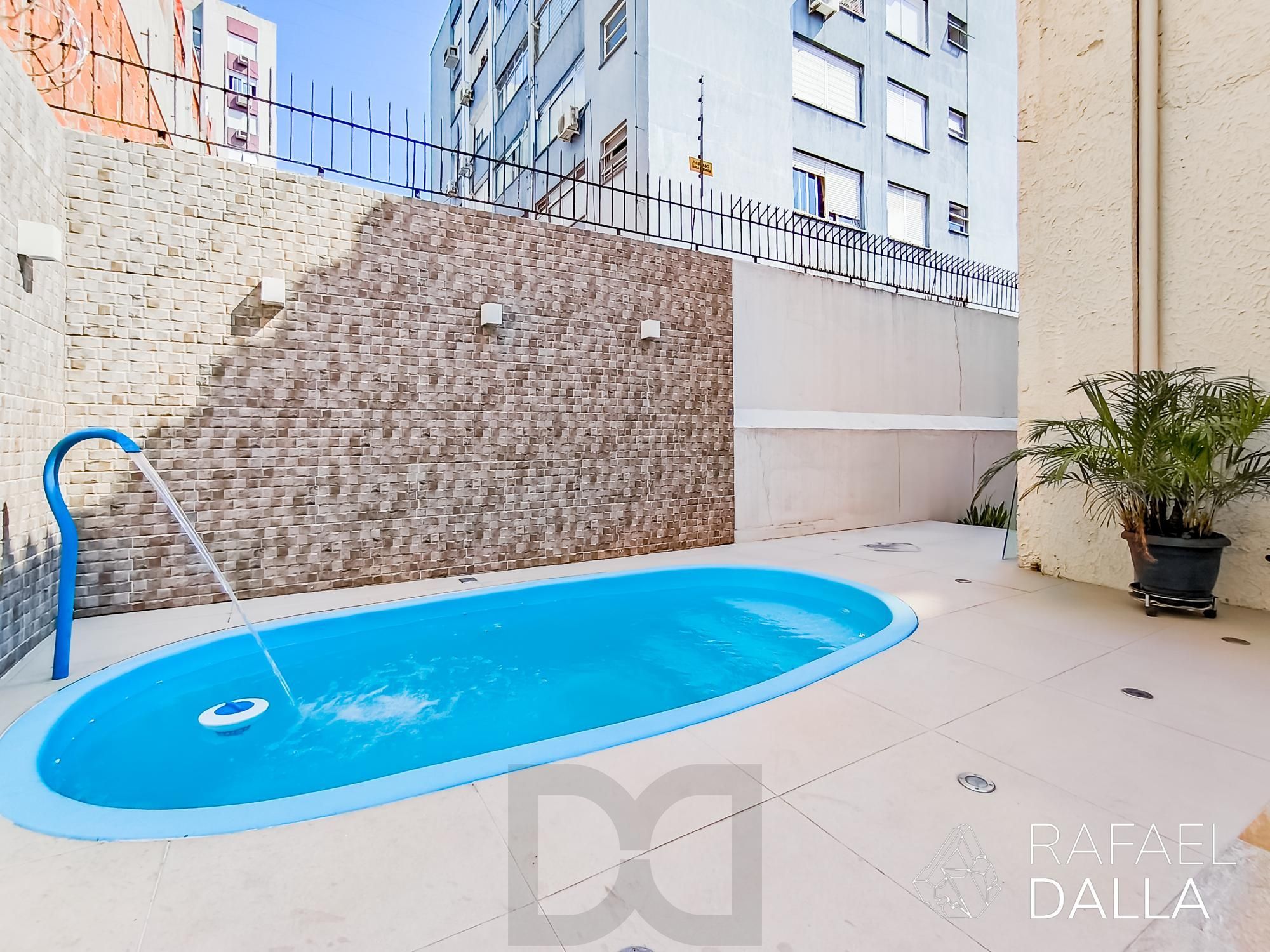 Casa com piscina e 5 vagas em frente ao Zaffari na Luiz Afonso — foto 13