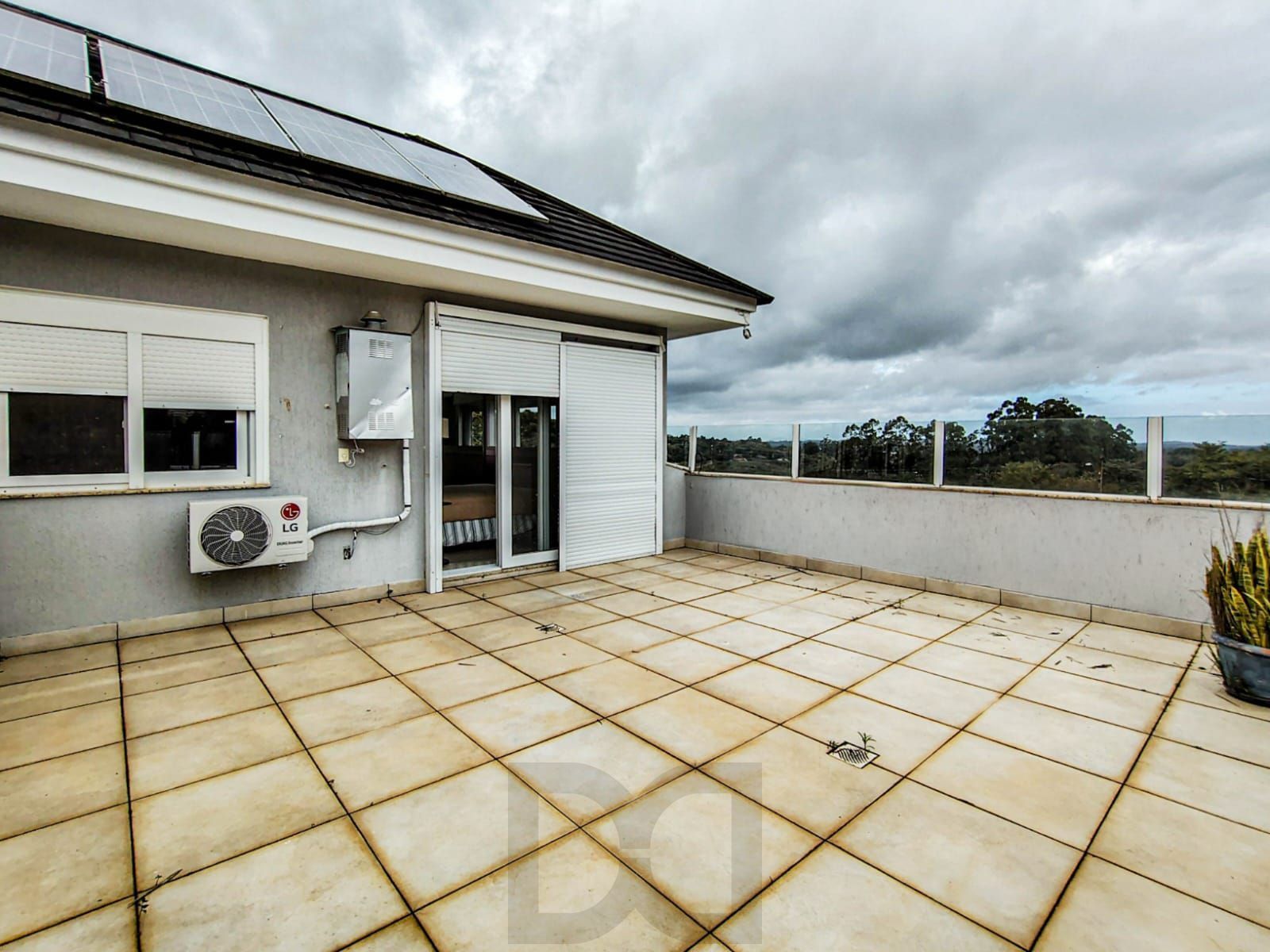 Casa mobiliada com 377m² com 4 dormitórios — foto 62