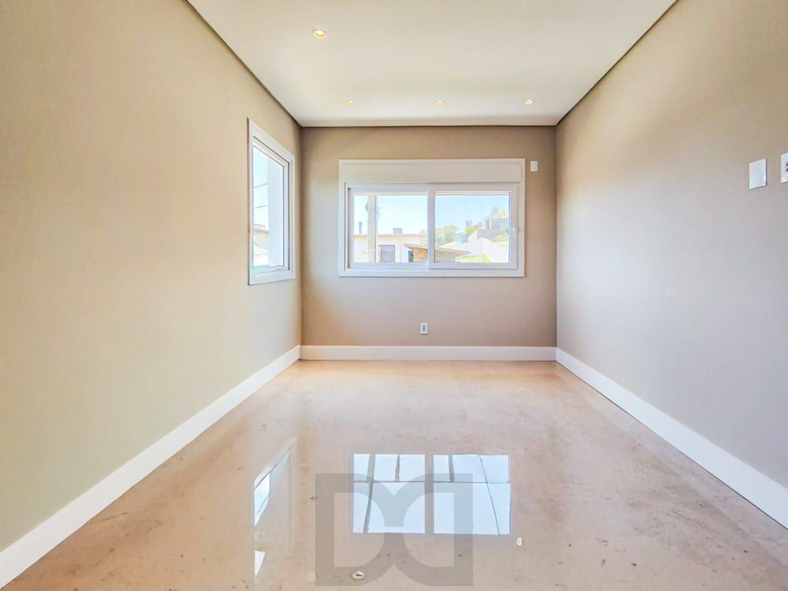 Casa mobiliada em condomínio Alphaville com 4 suítes, área verde nos fundos e piscina — foto 9