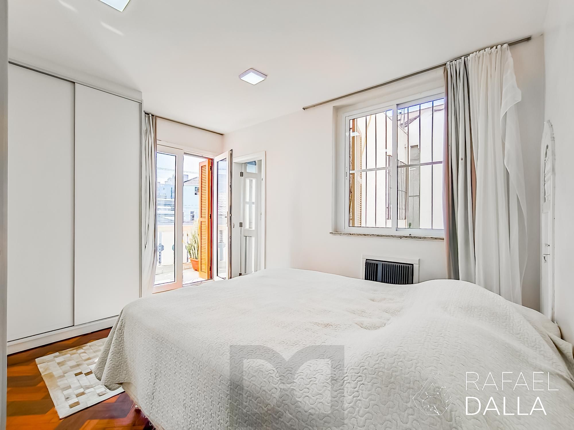 Casa com piscina e 5 vagas em frente ao Zaffari na Luiz Afonso — foto 23