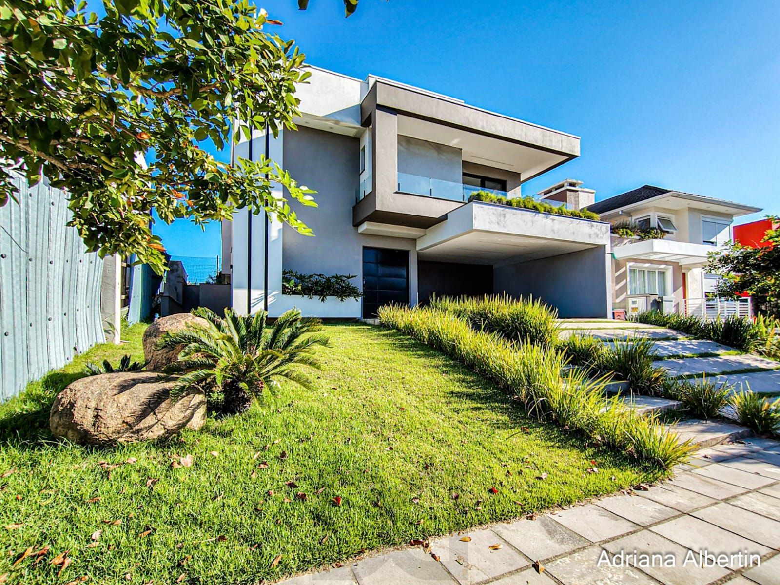Casa com 345m², piscina e vista para o Guaiba — foto 3
