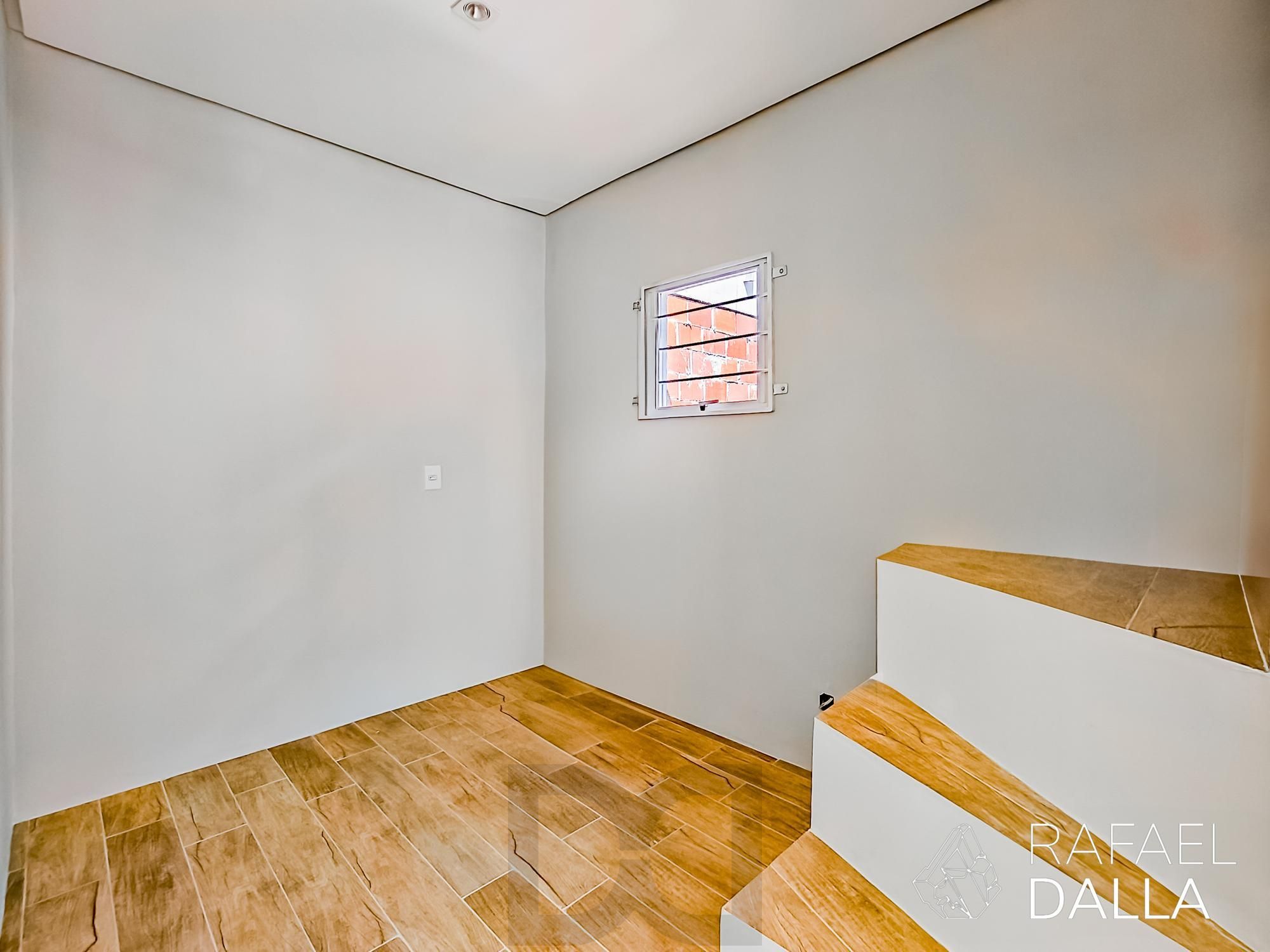 Casa com piscina e 5 vagas em frente ao Zaffari na Luiz Afonso — foto 32