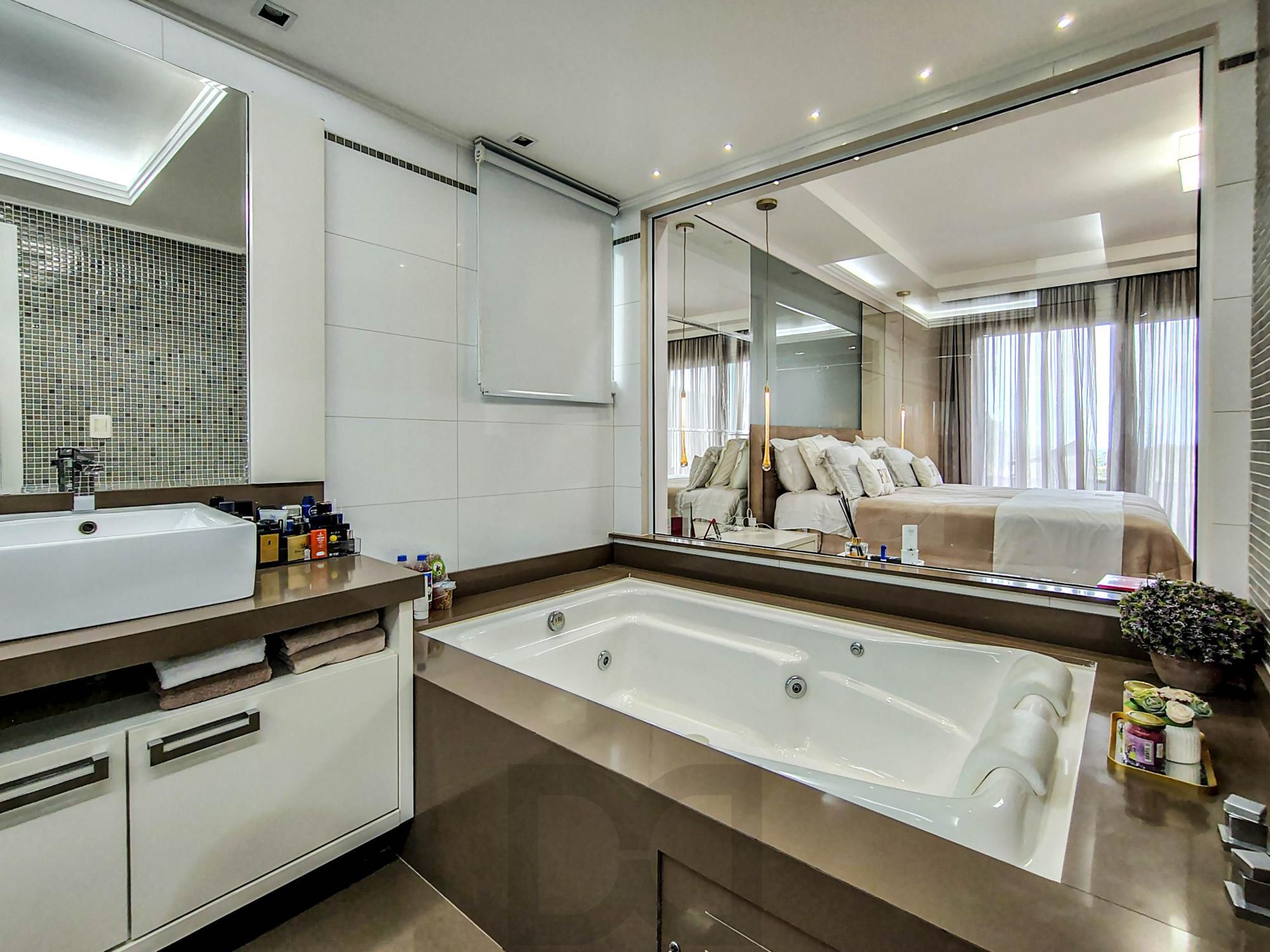 Casa mobiliada com 377m² com 4 dormitórios — foto 43
