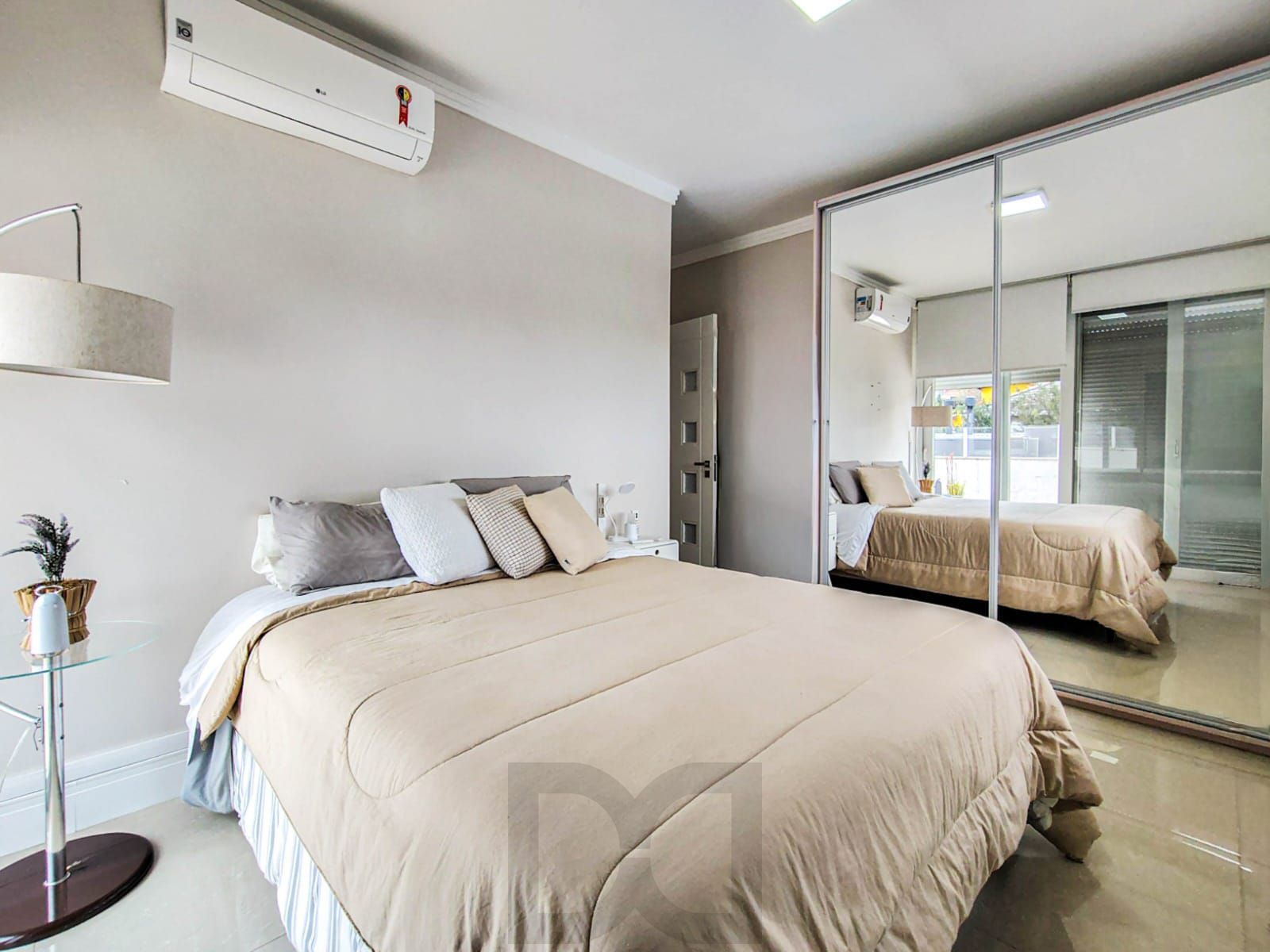 Casa mobiliada com 377m² com 4 dormitórios — foto 60