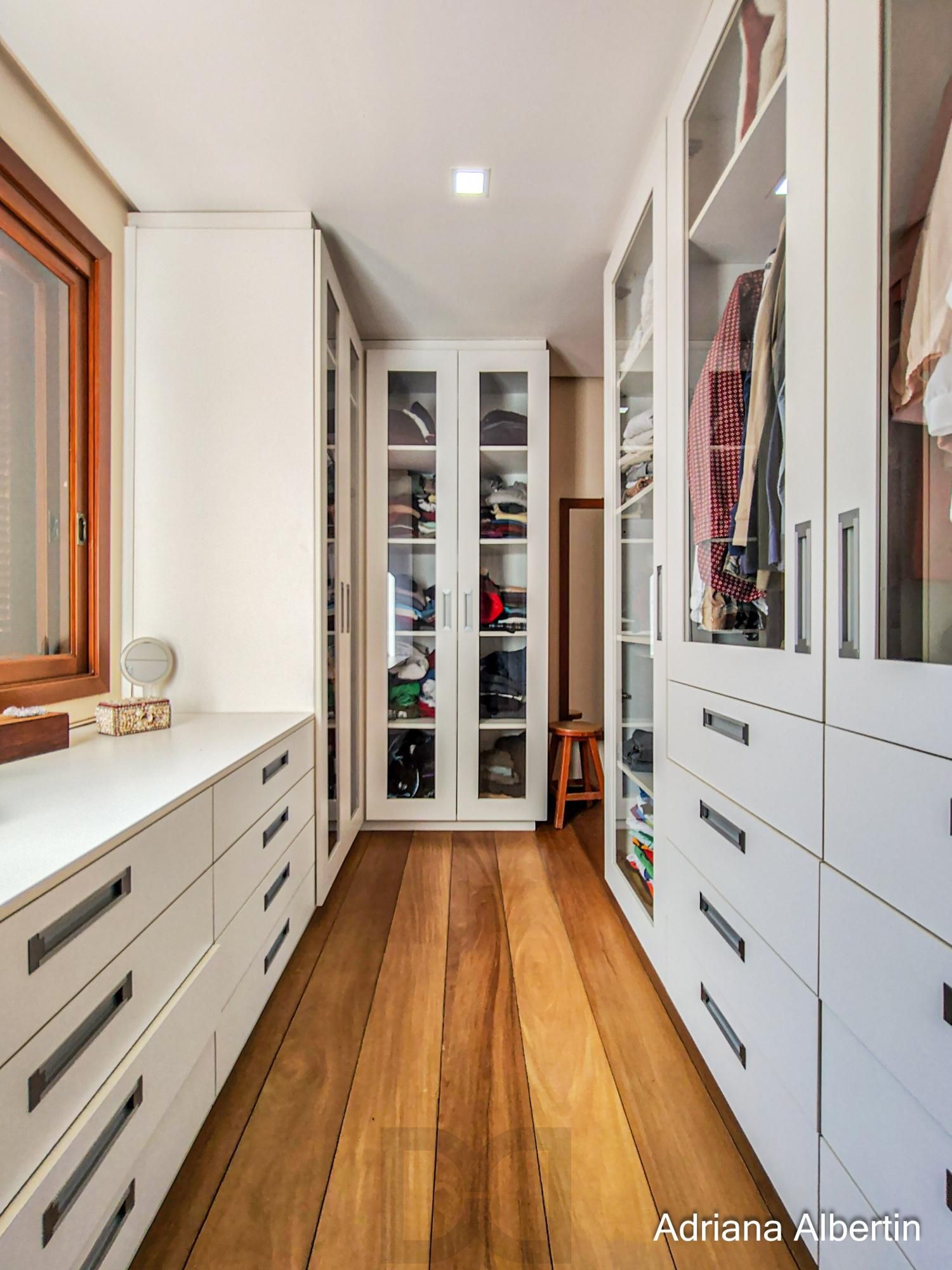 Casa estilo sítio no Alphaville Porto Alegre | Lago com carpas, pomar e vista permanente para o verde — foto 34