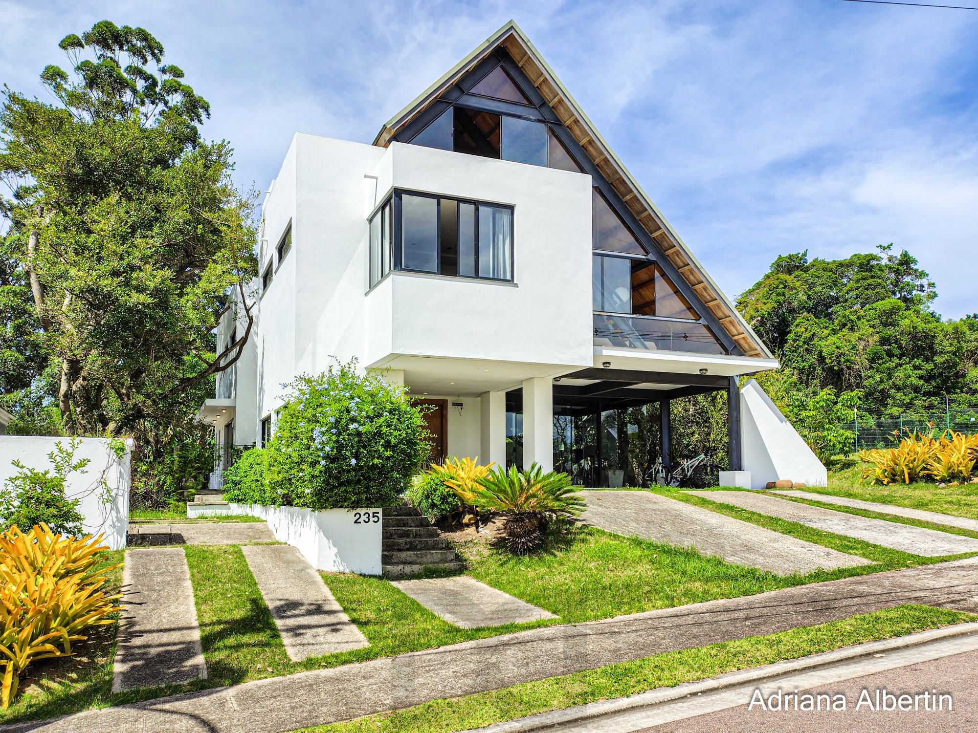 Casa com 395m² e vista para o Guaiba — foto 1