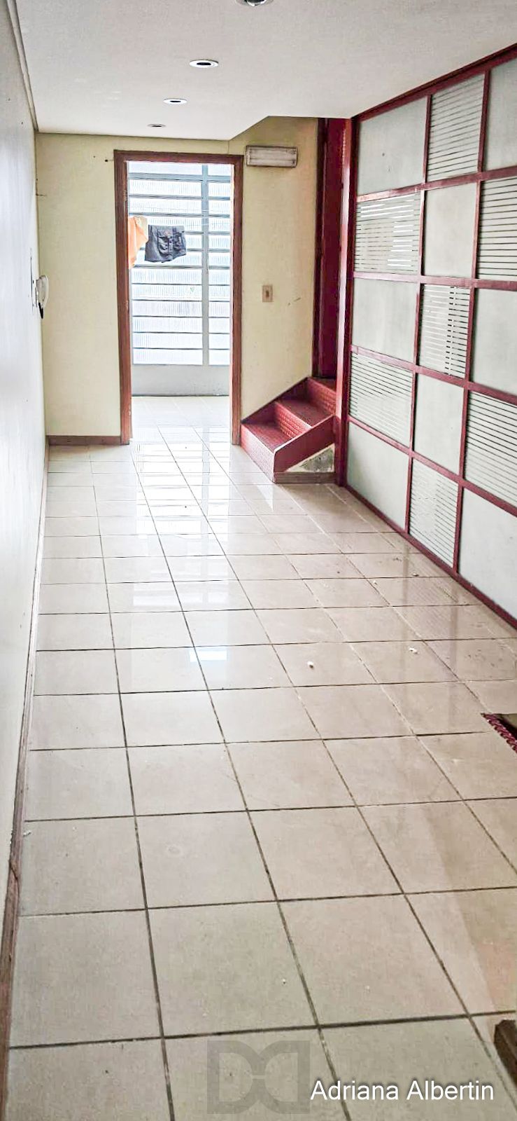 Prédio comercial com 239m² — foto 7