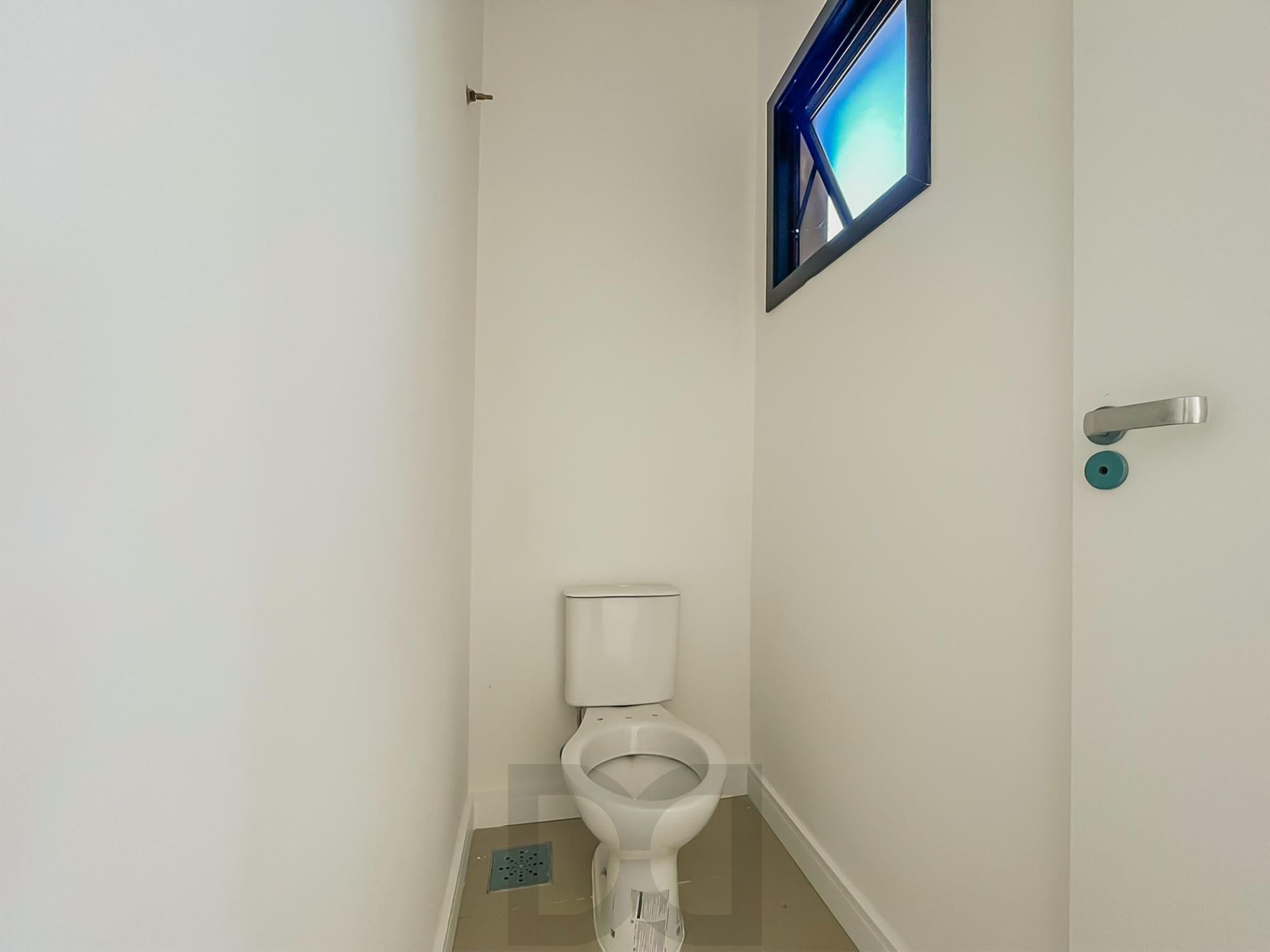 Casa térrea com 100m² privativo, em condomínio fechado na Estrada Jorge Pereira Nunes — foto 9