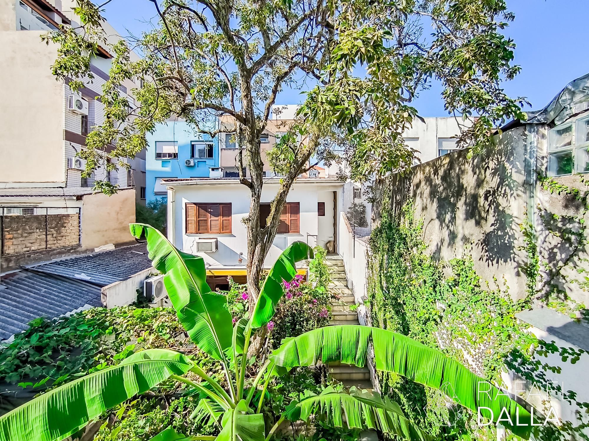 Casa impecável na Lopo Gonçalves com 4 dormitórios, garagem e pátio amplo — foto 43