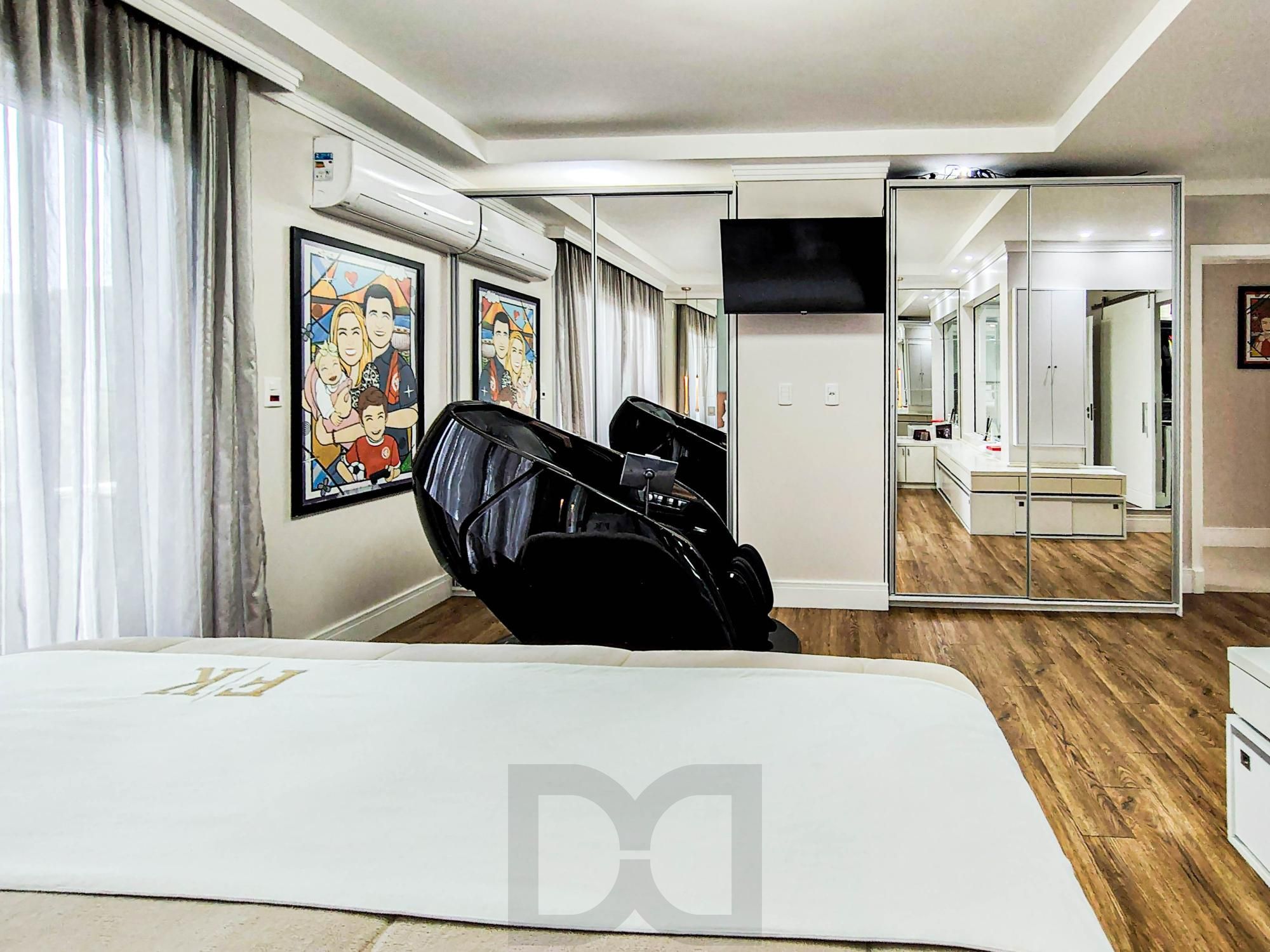 Casa mobiliada com 377m² com 4 dormitórios — foto 41