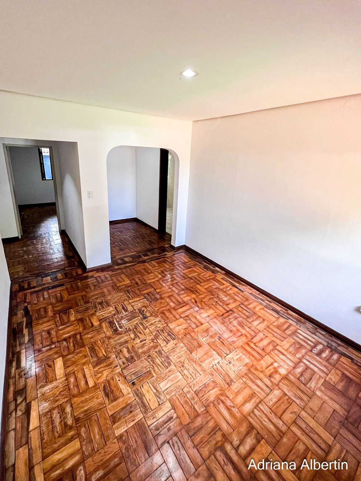 Casa para Venda - 180m², 3 dormitórios, sendo 1 suites, 2 vagas - Ipanema — foto 5