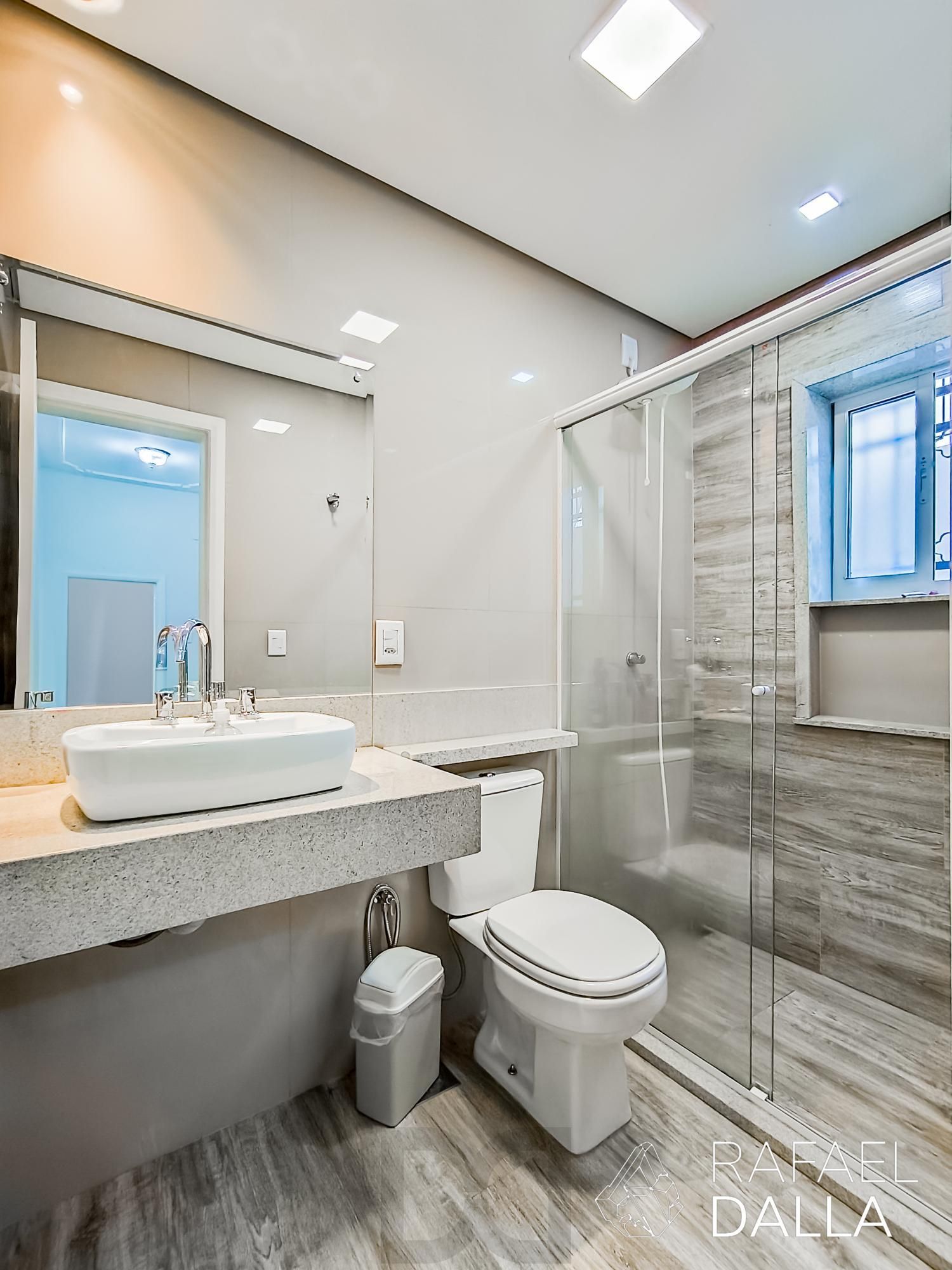 Casa com piscina e 5 vagas em frente ao Zaffari na Luiz Afonso — foto 8