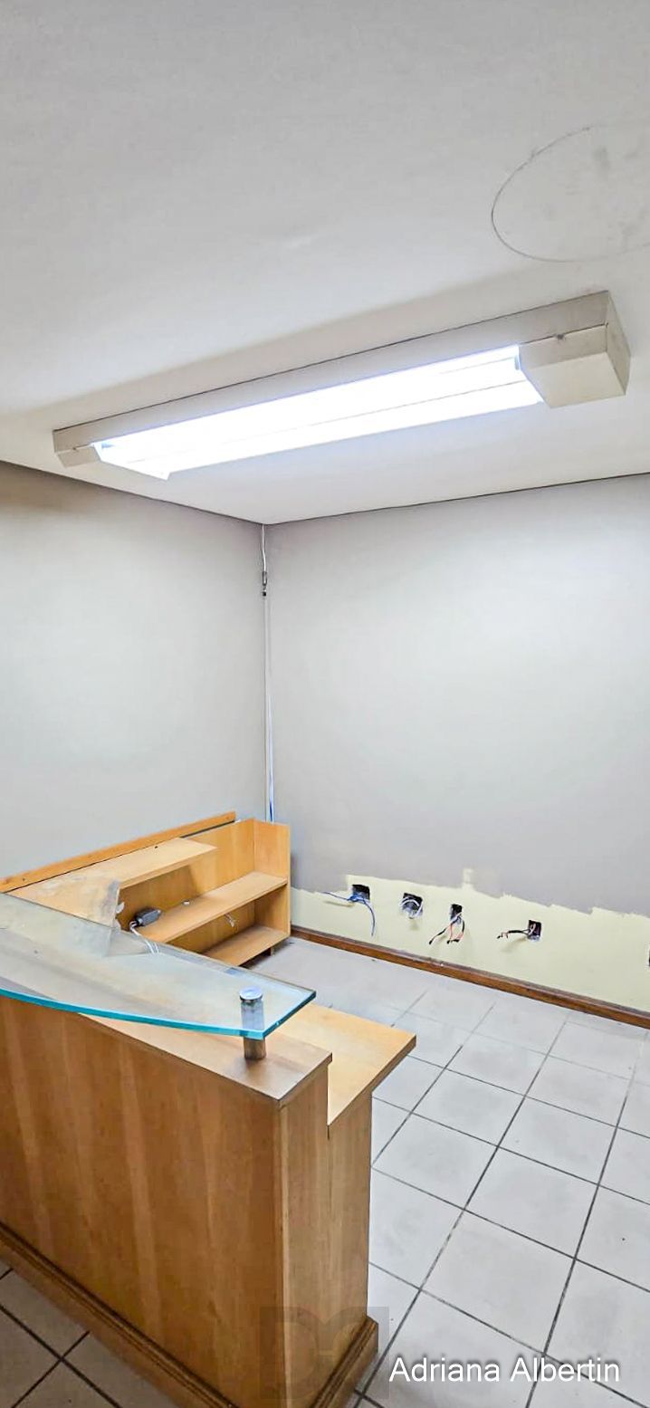 Prédio comercial com 239m² — foto 17