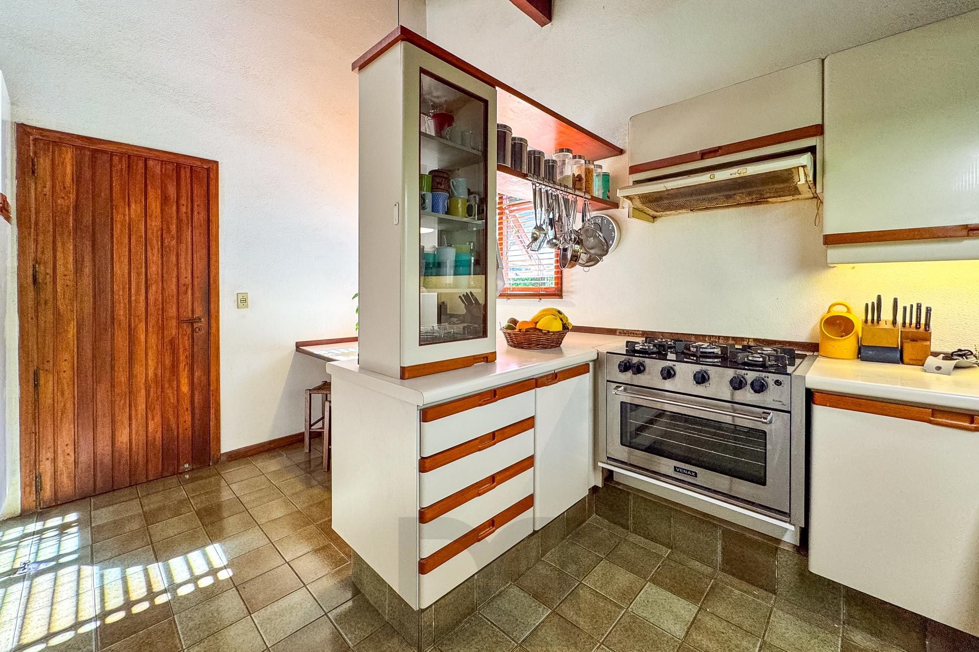 Casa no Parque Knorr com 3 dormitórios e piscina aquecida — foto 22