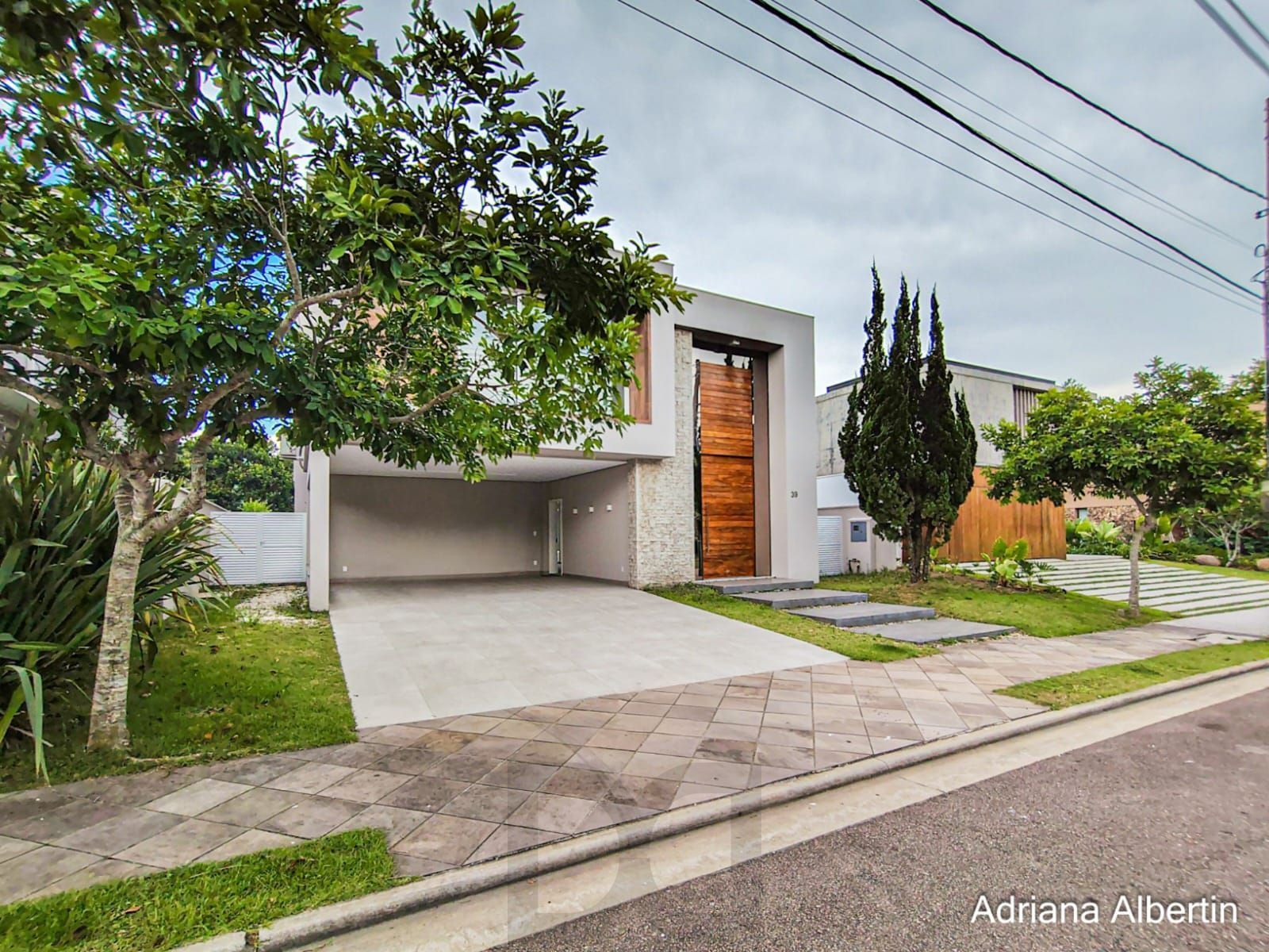 Casa com 400m² e 4 suítes — foto 3