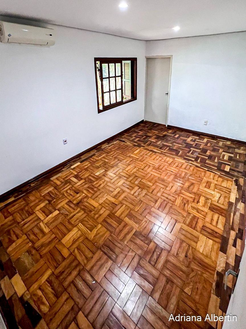 Casa para Venda - 180m², 3 dormitórios, sendo 1 suites, 2 vagas - Ipanema — foto 12