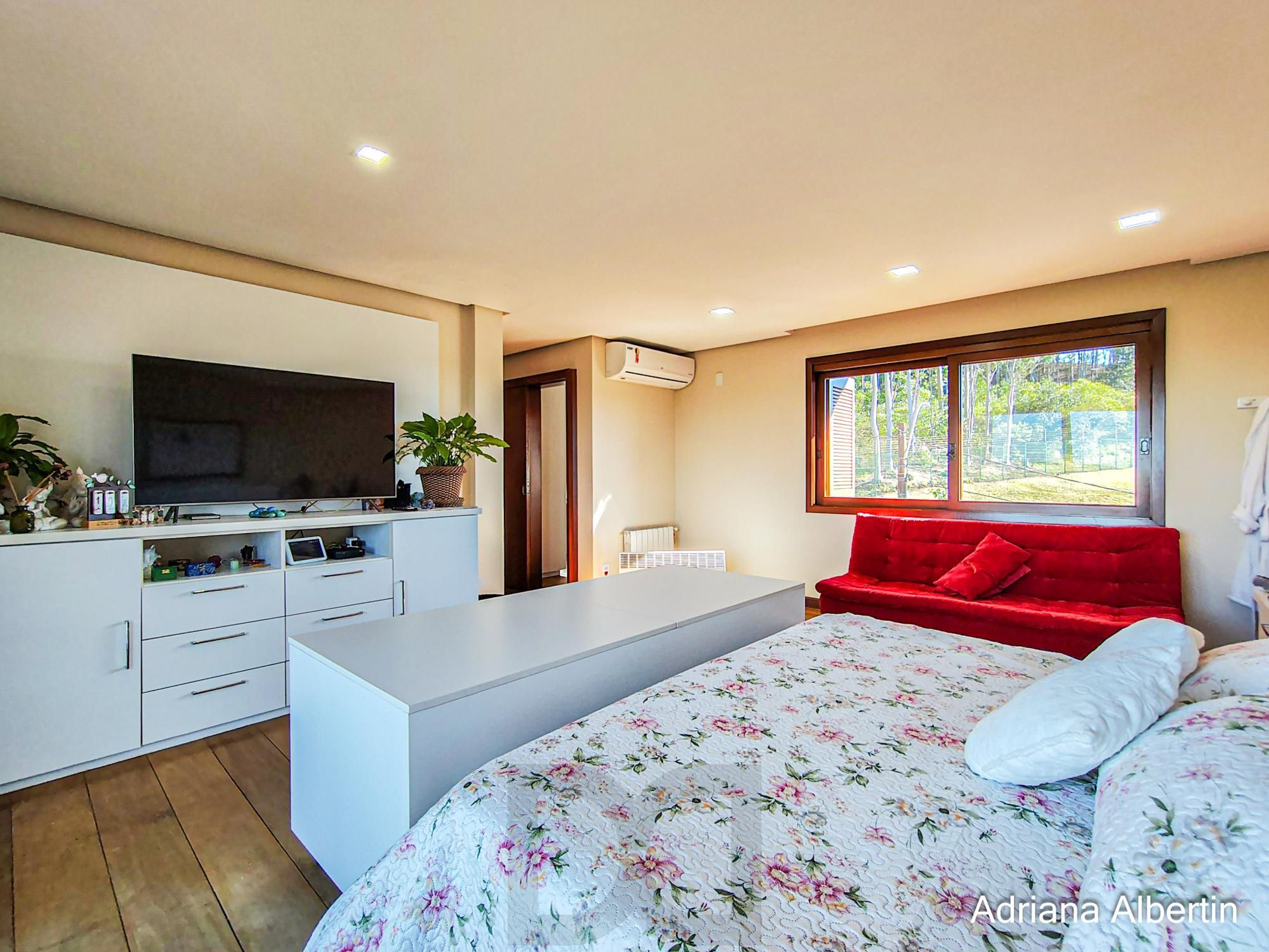 Casa estilo sítio no Alphaville Porto Alegre | Lago com carpas, pomar e vista permanente para o verde — foto 32