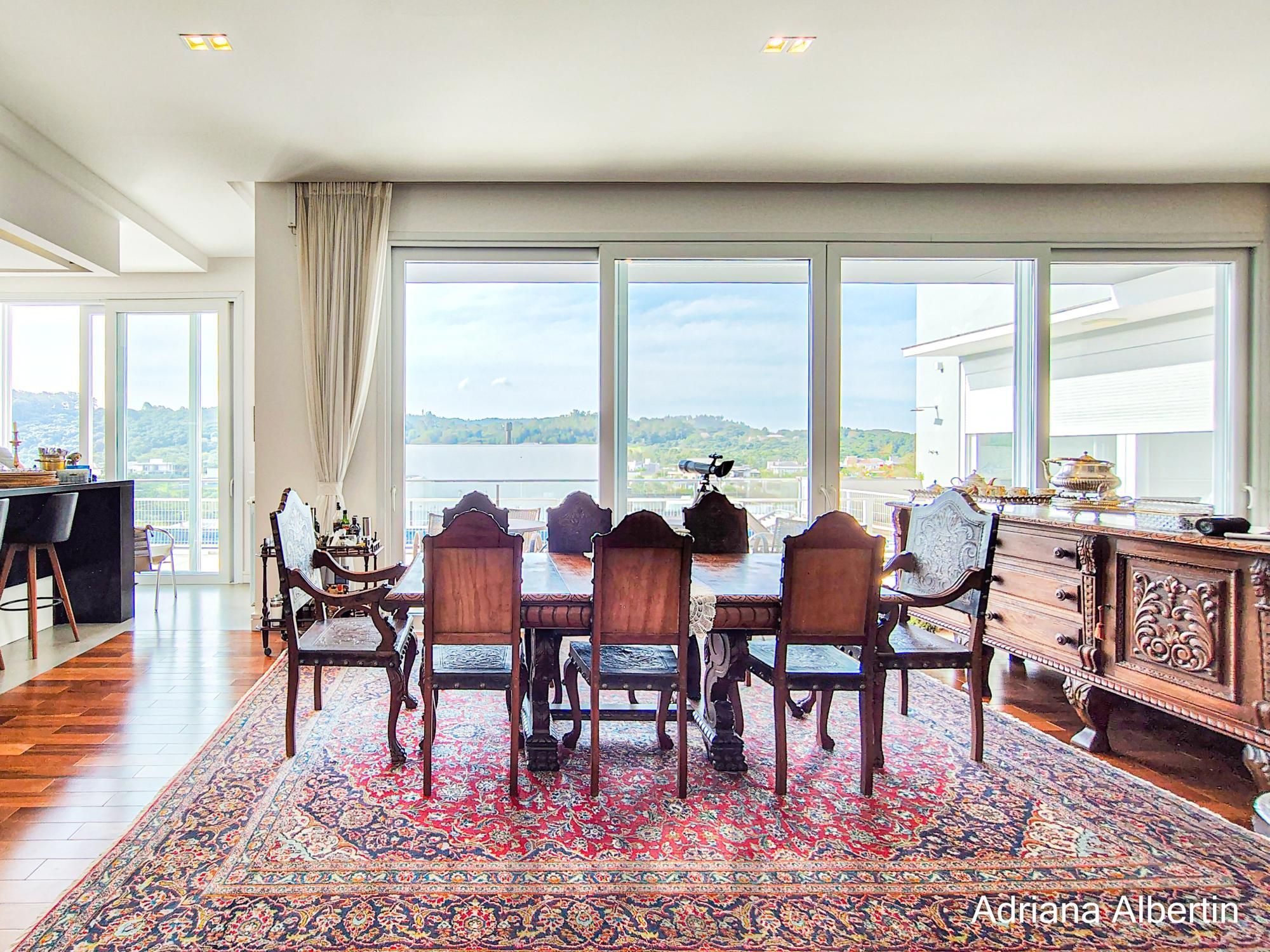 Casa com 660m² no Alphaville Porto Alegre para quem quer espaço, vista e personalidade — sem cair no padrão genérico — foto 9