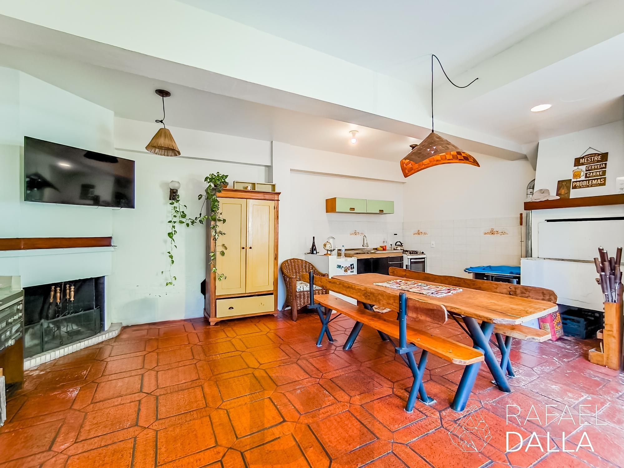 Casa impecável na Lopo Gonçalves com 4 dormitórios, garagem e pátio amplo — foto 20