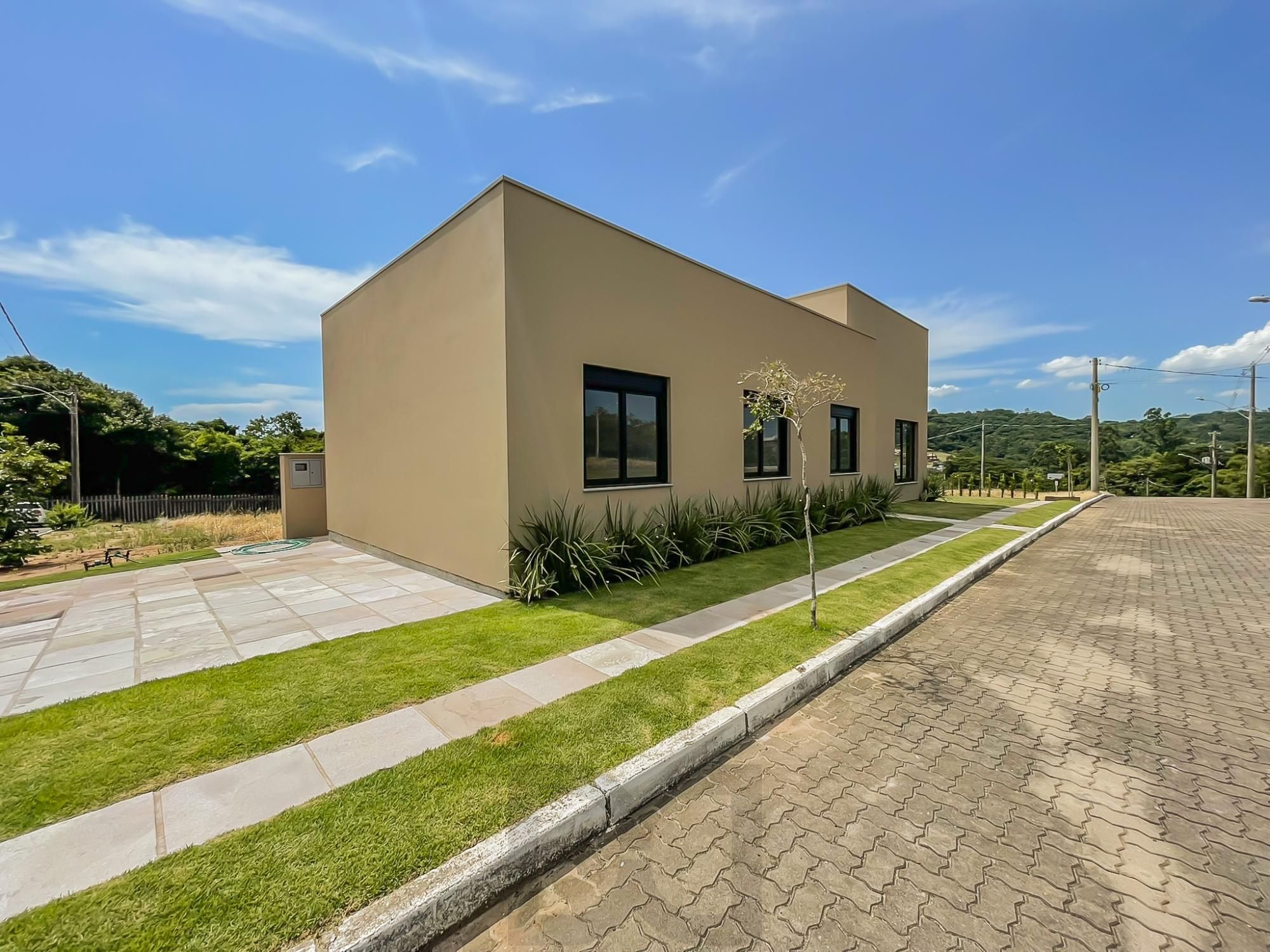 Casa térrea com 100m² privativo, em condomínio fechado na Estrada Jorge Pereira Nunes — foto 20