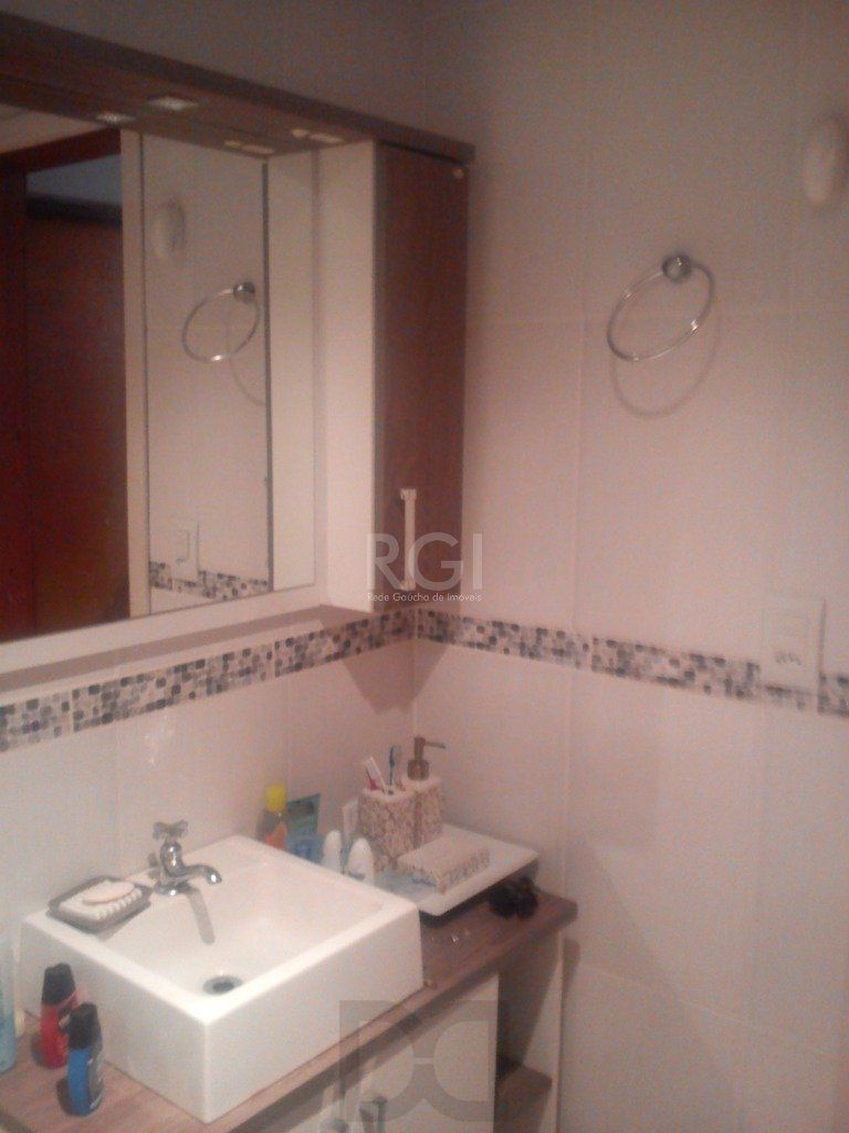 Casa para Venda - 246.24m², 5 dormitórios, sendo 1 suites, 4 vagas - Rubem Berta — foto 18