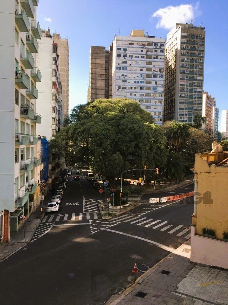 Apartamento de 01 dorm. no Centro Histórico — foto 2