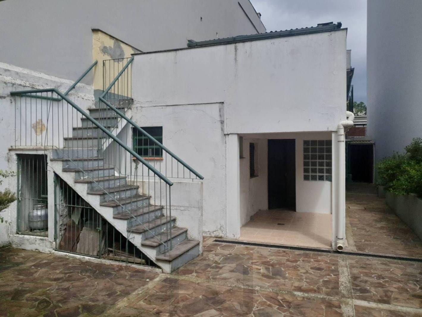 Amplo Sobrado 3Dormitórios Salão de Festas Churrasqueira — foto 22