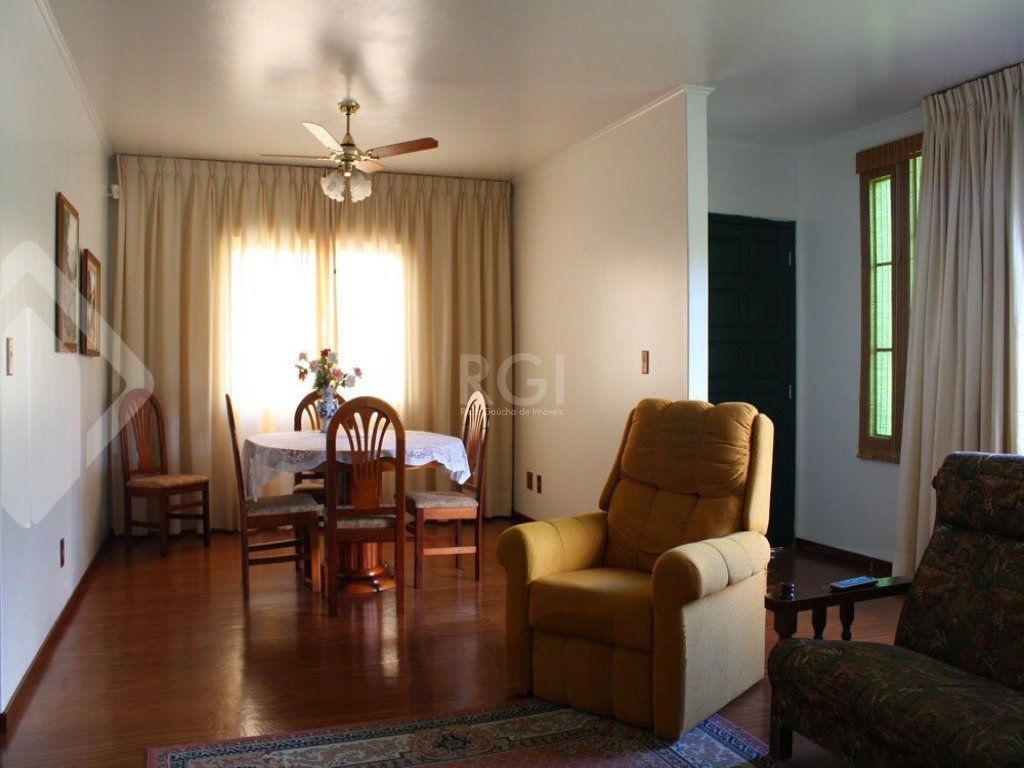 Casa para Venda - 246.24m², 5 dormitórios, sendo 1 suites, 4 vagas - Rubem Berta — foto 5