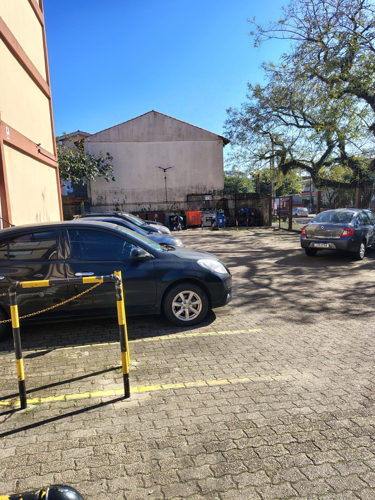 Apartamento 2 Dormitórios com estacionamento — foto 23