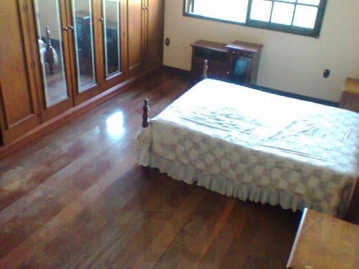 Mansão com 05 Quartos no Bairro Partenon — foto 6