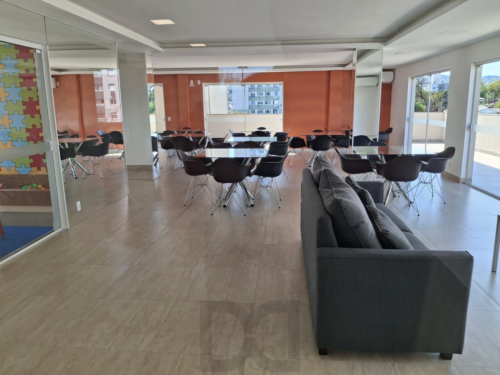 Apartamento de 2 dormitórios com suíte e 1 vaga escriturada ! — foto 15