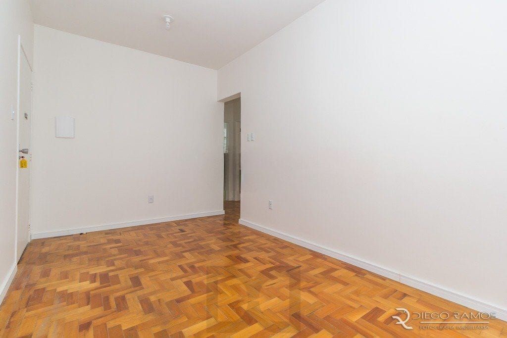 Apartamento de 02 quartos, sendo 01 com Ar condicionado, no bairro Centro Histórico em Porto Alegre/RS. — foto 8