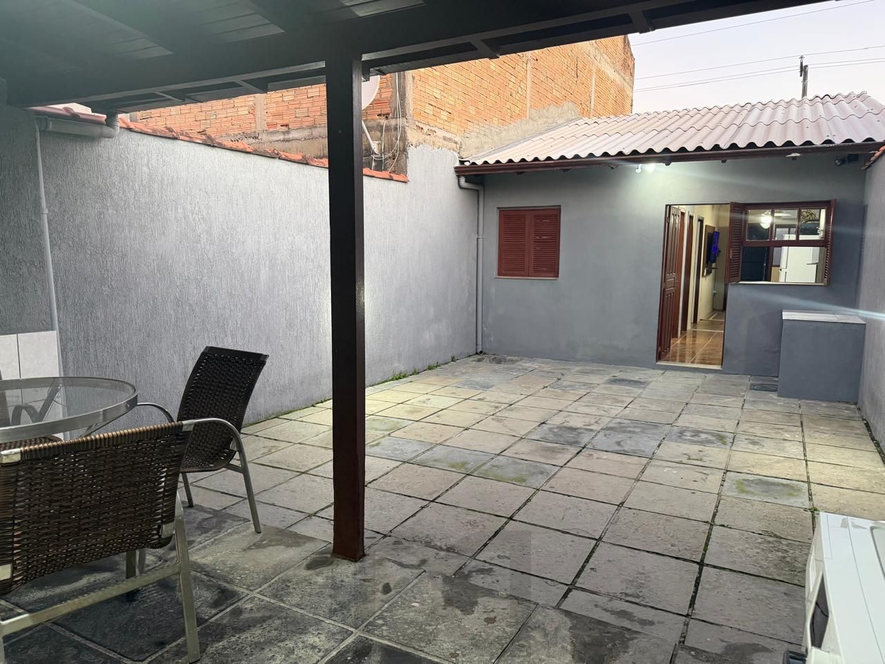 Casa mobiliada dois dormitórios e vaga no bairro Hipica. — foto 13
