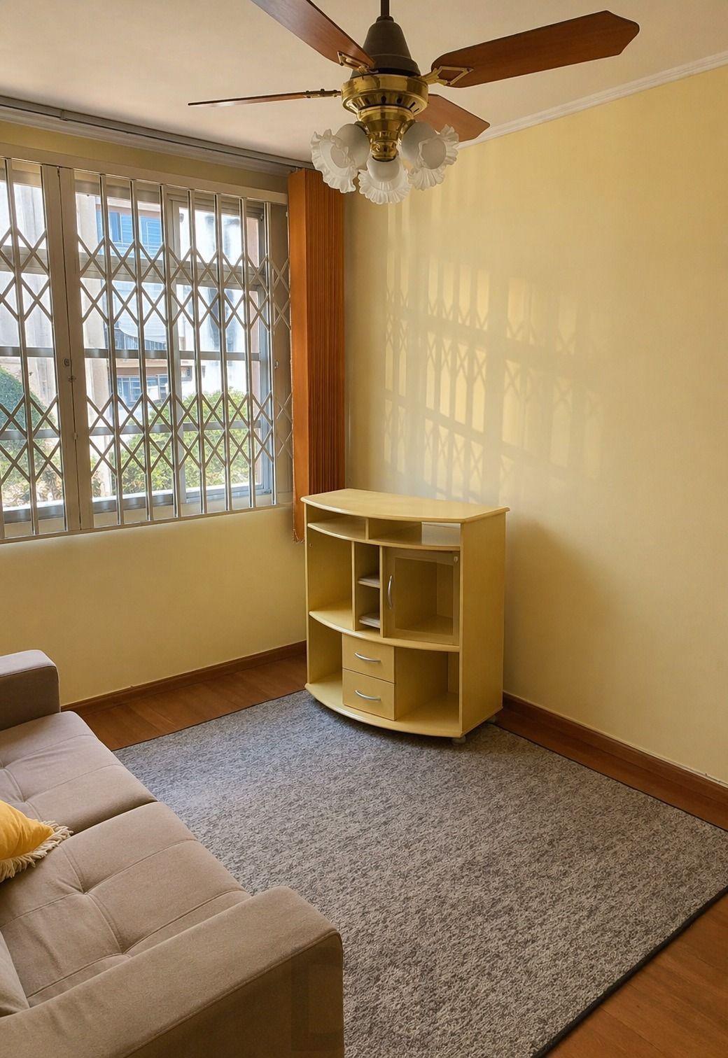 EXCELENTE APTO 2 DORM COM VAGA ROTATIVA — foto 4