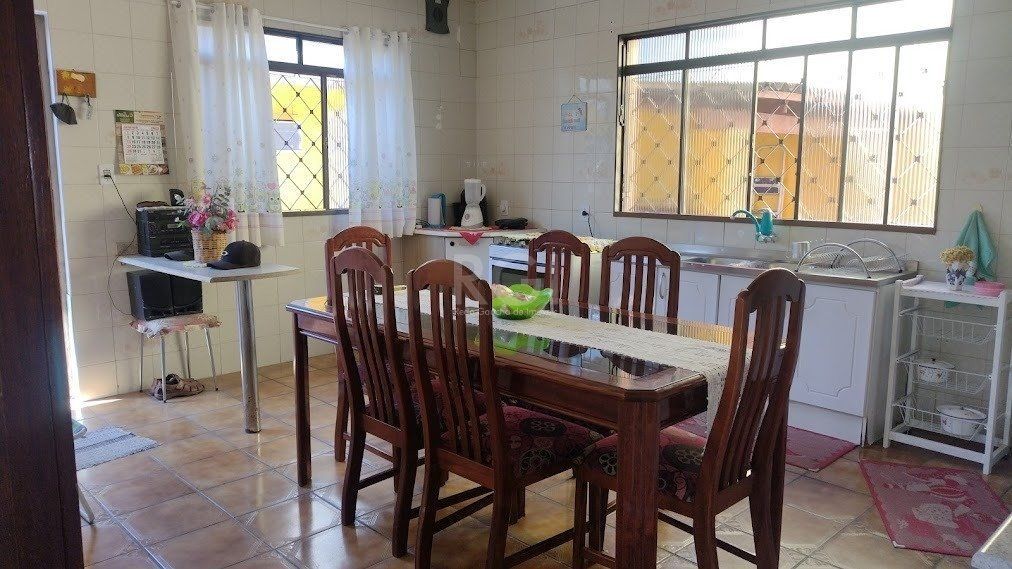 Casa 3 Quartos, 3 vagas de garagem, Bairro Cavalhada, Porto Alegre-RS. — foto 9